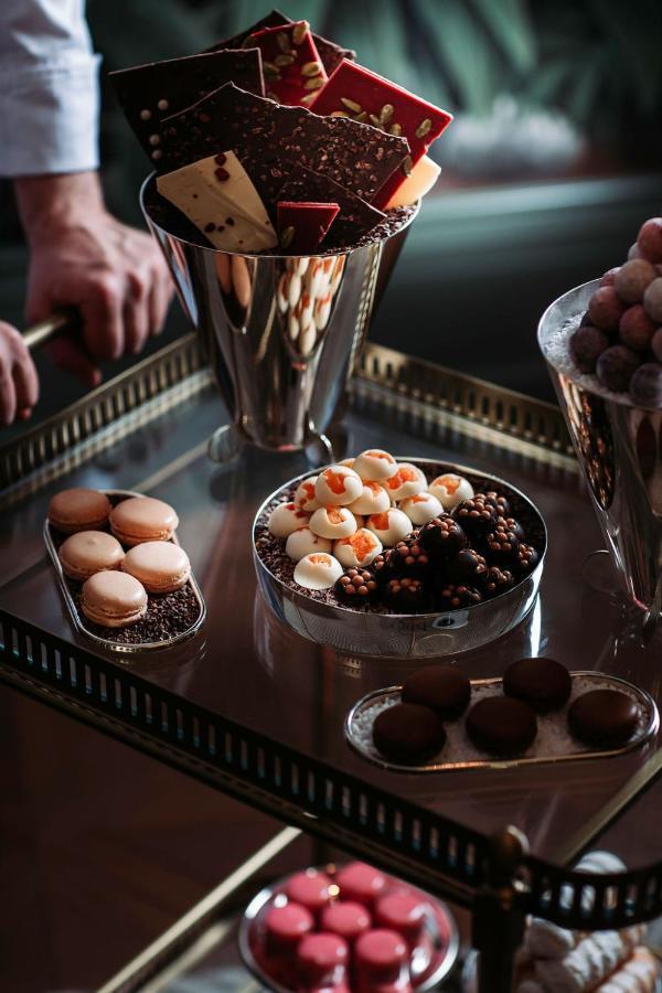 Hotel Rosewood Vienne Extérieur photo Chocolate and macaroons